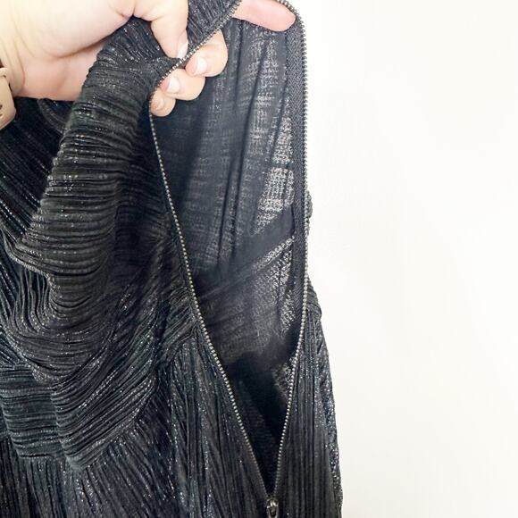 Saylor Midi Dress Alora Plissé One Shoulder SlitHem Black Metallic Size M0 - Picture 6 of 8